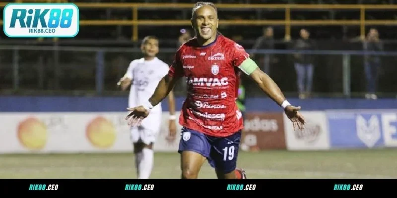 Phong độ thi đấu giữa hai đội AD San Carlos vs Perez Zeledon